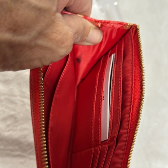 Coach Red and Gold Program Hearts Signature Clutch/ wristlet - Picture 13 of 14